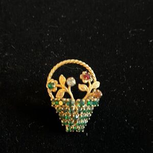 Basket of Flowers Vintage Pin/ brooch
